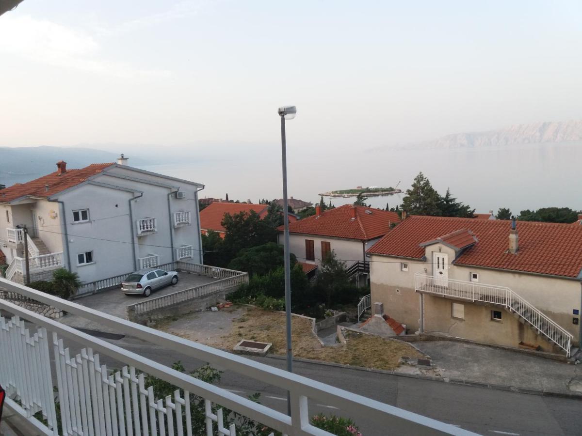Апартаменты Nina Seaview Нови-Винодолски Экстерьер фото